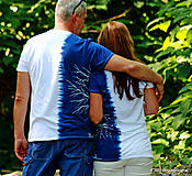 Topy, tričká, tielka - Dámske a pánske tričká párové s motívom stromov, batikované a maľované PREPLETENÍ - 5630773_