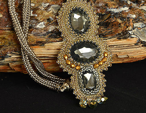 Súmrak / charoit - SAShE.sk