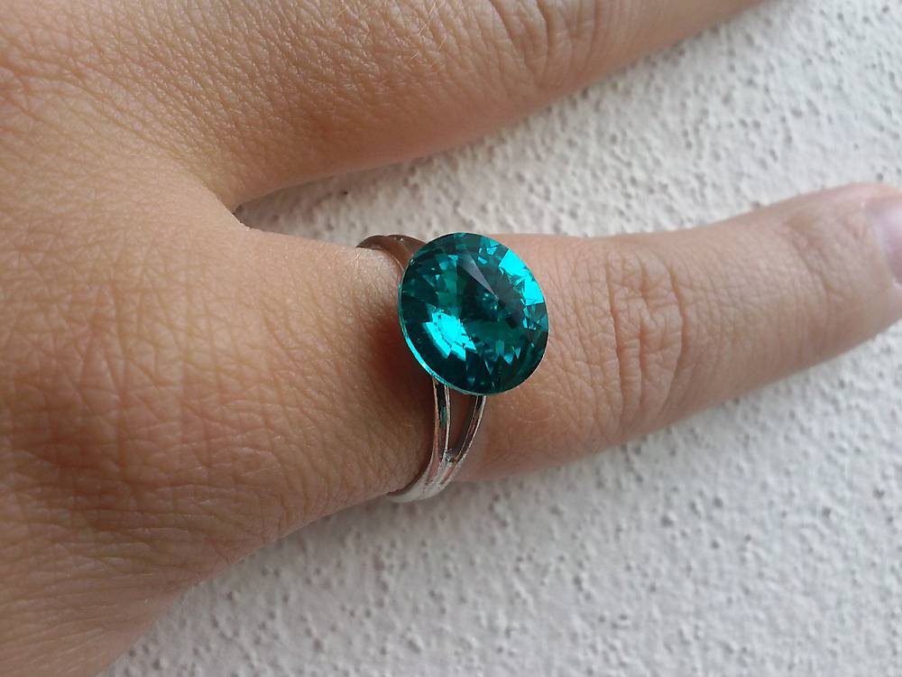 Rhódiovaný prsteň s kryštálom Swarovski Blue Zircon