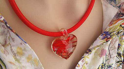 Náhrdelníky - Lampwork srdce - 5766002_