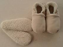 Ponožky, pančuchy, obuv - CAPAČKY pre dospelých z ovčej vlny MERINO - 5790556_