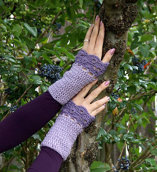 Rukavice - Levanduľové merino návleky na ruky - 5865372_