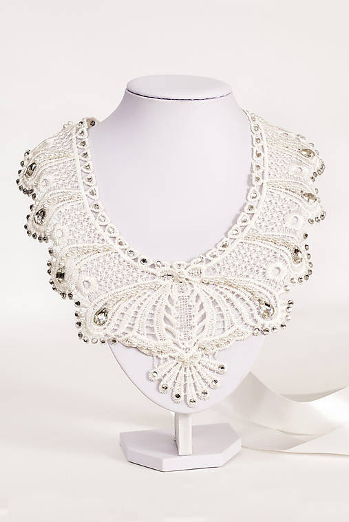 biely náhrdelník white dream - "čas čipky"