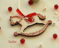Dekorácie - Vianočná rustikálna ozdoba Koník vlnkovaný - 6021615_