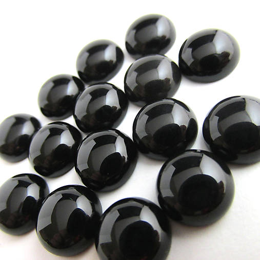 Minerály - Kabošon / 10mm (Achát čierny) - 6038227_