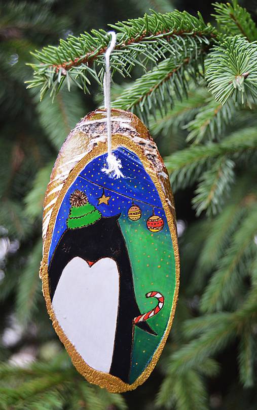  - Závesná drevená dekorácia - tučniačik - 6150813_