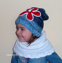 Detské čiapky - Riflovo modra s cerveno bielym kvetom - 6191847_
