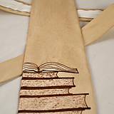 Pánske doplnky - Béžová kravata s knihami 6948879 - 6196385_