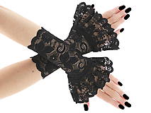 Spoločenské čierné dámské čipkové rukavice , návleky 04R