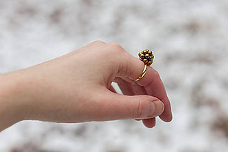 Prstene - Guličkový mini prsteň (hematit zlatý) - 6307304_
