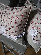 Úžitkový textil - Romantický vankúšik - 6318470_