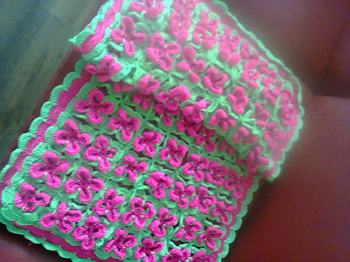ružovo-zelená deka