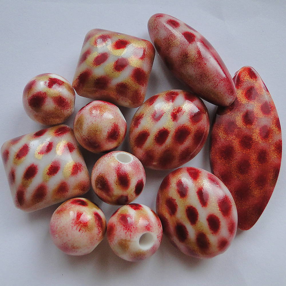 MIX plast 14-44mm (tm.červená-11ks)