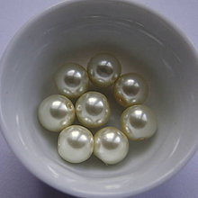 Korálky - Voskované perly 10mm-8ks (oranž.krémová) - 6431254_