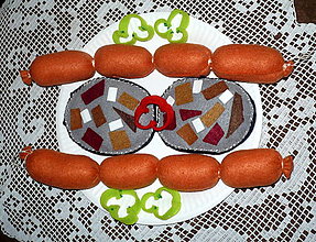 Hračky - Jedlo z filcu - špekáčky+tlačenka+chlebík - 6430882_