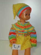 Pletený detský svetrík s čiapočkami