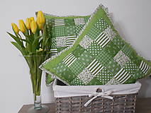 Úžitkový textil - Patchwork vankúš zeleno - biely rôzne veľkosti - 6448313_