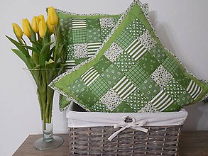 Úžitkový textil - Patchwork vankúš zeleno - biely rôzne veľkosti - 6448306_