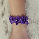 Náramky - fialový náramok s perličkami - 6452080_