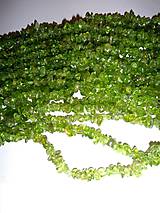 peridot-olivín zlomky veľké