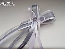 Svadobné pierka - svadobné pierko šedá & biela  pre starostu - 6483340_