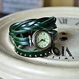 Náramky - ZELENÉ ELEGANTNÍ HODINKY, omotávací hodinky - 6521930_