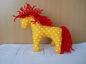 Hračky - Ponny - žltý bodkovaný s červenou hrivou - 6531507_
