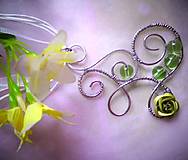 jarné zelenkavé - náhrdelník