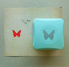 Nástroje - AKCIA!!! Magnetická dierovačka na papier (motýľ, butterfly) - 6567999_