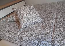 Úžitkový textil - Vankúš 40x40 cm bežovo- snehovo biely s potlačenou krajkou - 6670134_