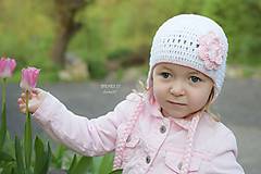 Detské čiapky - Prechodná ušianka ... "biela s ružovým kvietkom" - 6679535_