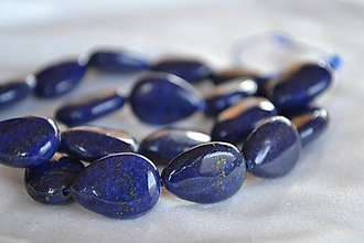 Minerály - Kvapka Lapis lazuli 18x13mm, 0.79€/ks - 6677160_