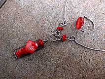 oceľová sada náhrdelník + prsteň  s  červeným   korálom a  nugetom              