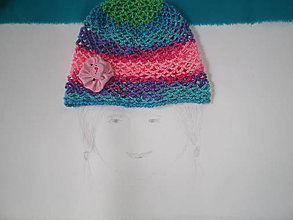 Detské čiapky - Detská letná čiapka s ružovým doplnkom - 6744465_