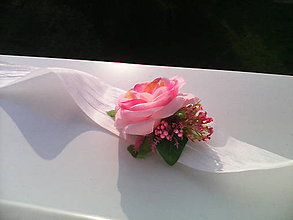 Náramky - Kvetinový náramok "láska je rosééé..." - 6784703_