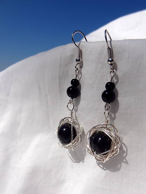 Náušnice - elegantná v čiernom...visiace náušnice - 6801655_