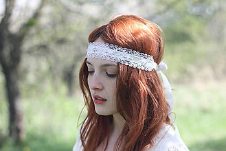 Ozdoby do vlasov - Biela čelenka čipkovaná na svadbu - 6810808_