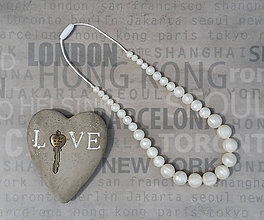 Náhrdelníky - Elegantný silikónový náhrdelník na kojenie "Biele perly" - 6830415_