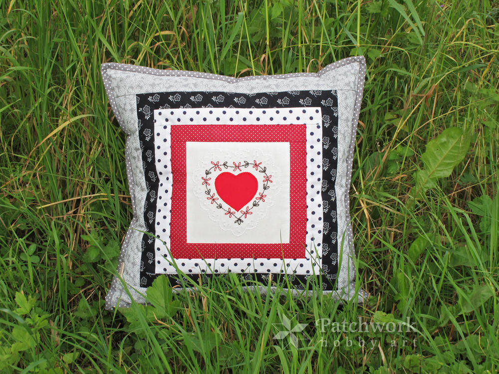 Obliečka na vankúš Srdiečko