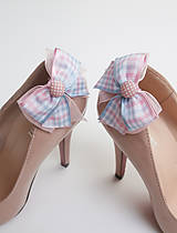Ponožky, pančuchy, obuv - Klipy na topánky - kárované ružovo-modré mašličky - 6845821_