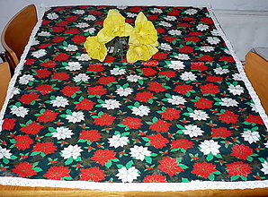 Úžitkový textil - Obrus vianočný pestrofarebný - 6856355_