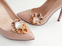 Ponožky, pančuchy, obuv - Elegancia a la Chanel - zlaté klipy na topánky de Luxe - 6873296_