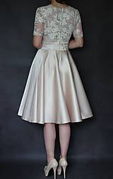 Šaty - Koktejlové šaty z tylovej krajky a kruhovou sukňou - 6879479_
