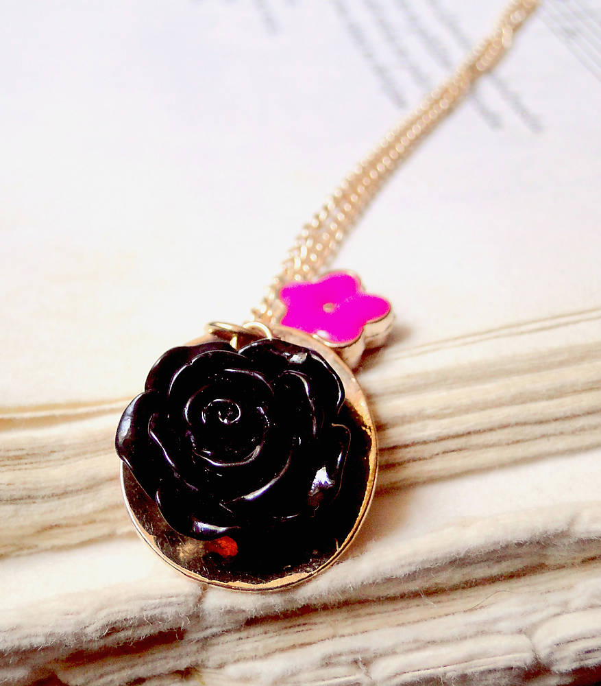 Rose Flower & Gold / Obojstranný náhrdelník s príveskami