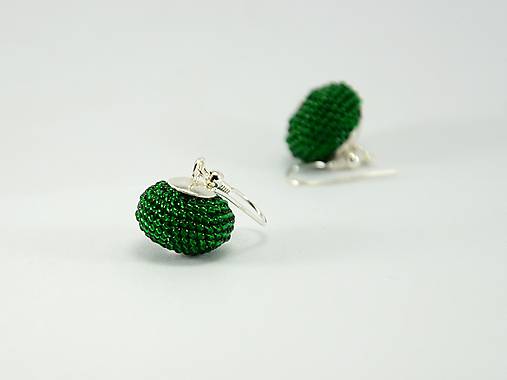 Náušnice - Háčkované korálkové náušnice Lentilky emerald - 6895530_
