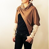  - Svetlý hnedý svetrík s béžovými rukávmi  - 1220556