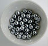 Plast.perličky 6mm-50ks (sv.šedá)