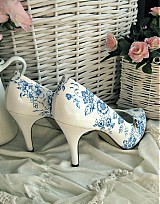 Ponožky, pančuchy, obuv - Rozkvitli v modrom topánky - 1782184