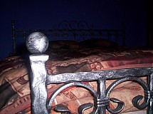 Nábytok - Kovová štýlova posteľ PILOTEK II - 1955681