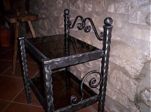 Nábytok - Kovový kovaný štýlovy nočný stolík PILOTEK I. - 2048508